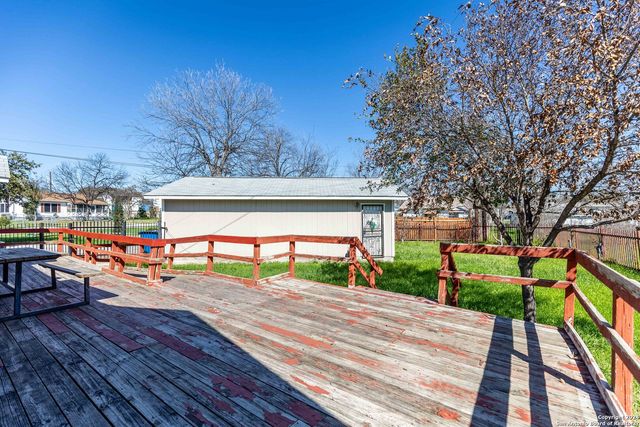 461 Westminster Ave, San Antonio, TX 78228