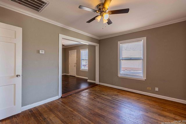 461 Westminster Ave, San Antonio, TX 78228