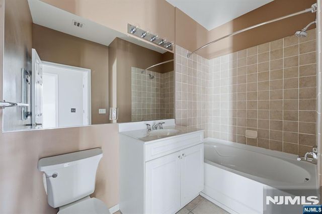 1200 Grand Street 510, Hoboken, NJ 07030