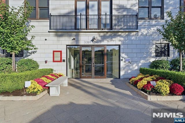 1200 Grand Street 510, Hoboken, NJ 07030