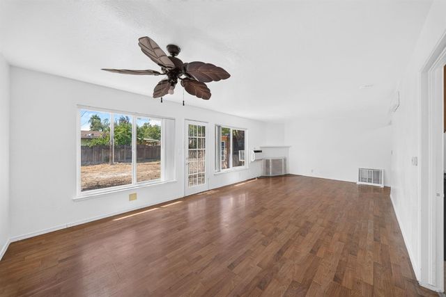 2903 N Fisher Street, Fresno, CA 93703