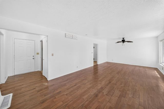 2903 N Fisher Street, Fresno, CA 93703