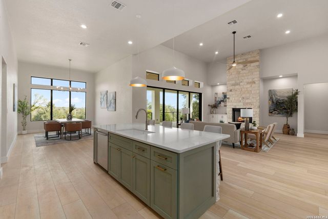 2105 Passare, New Braunfels, TX 78132