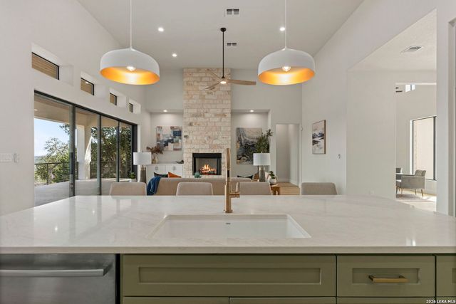 2105 Passare, New Braunfels, TX 78132