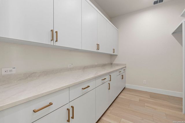 2105 Passare, New Braunfels, TX 78132