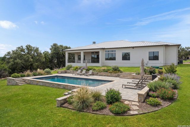 2105 Passare, New Braunfels, TX 78132