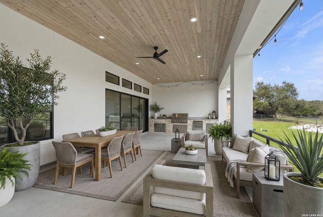 2105 Passare, New Braunfels, TX 78132