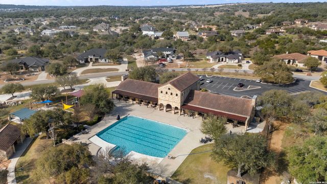 2105 Passare, New Braunfels, TX 78132