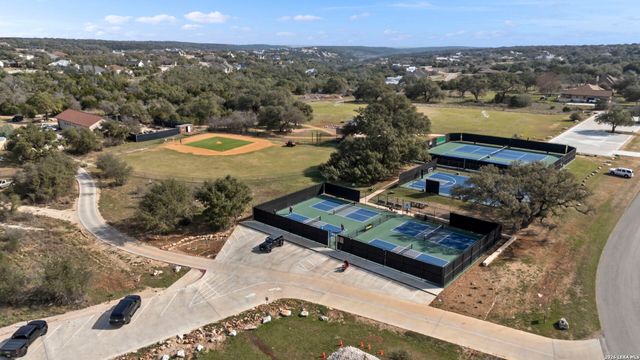 2105 Passare, New Braunfels, TX 78132