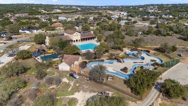 2105 Passare, New Braunfels, TX 78132