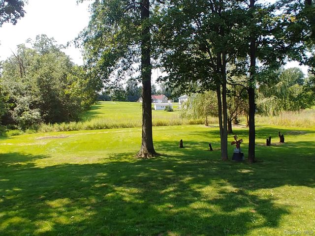 165 Round Hill Road, Washingtonville, NY 10992