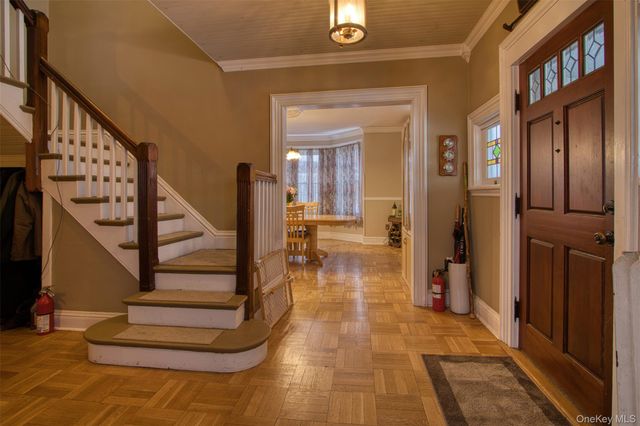 165 Round Hill Road, Washingtonville, NY 10992