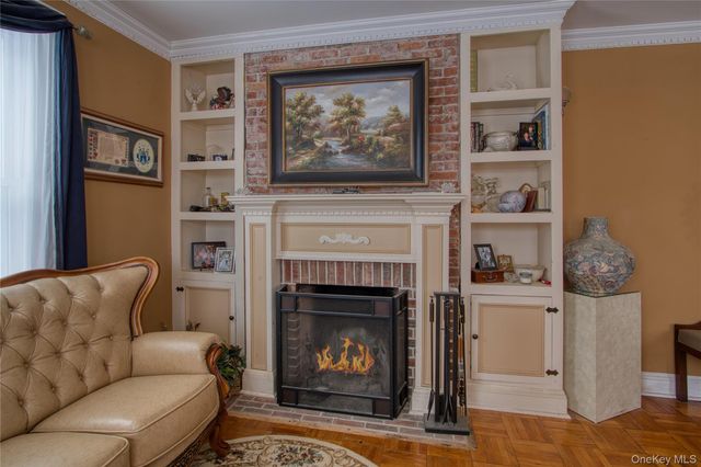 165 Round Hill Road, Washingtonville, NY 10992