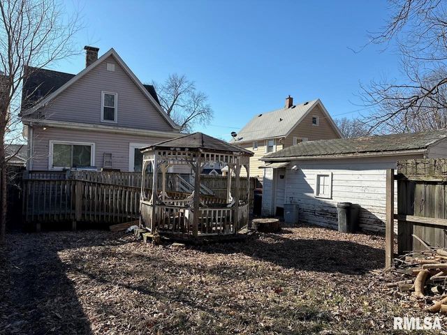 829 E MCCLURE Avenue, Peoria, IL 61604