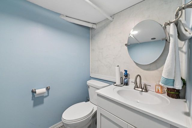 9826 W Menomonee Park COURT, Milwaukee, WI 53225