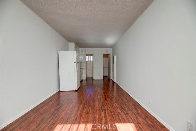 2615 Chariton Street, Los Angeles, CA 90034