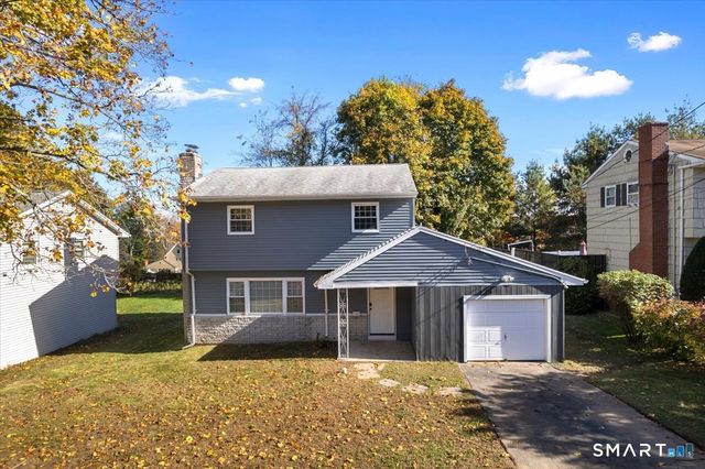 114 Daniel Road, Hamden, CT 06517