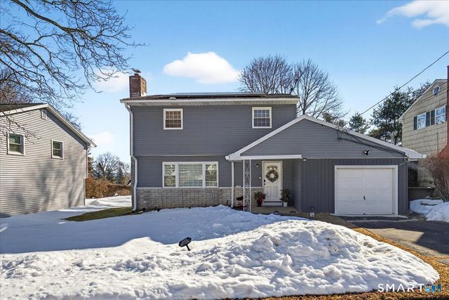 114 Daniel Road, Hamden, CT 06517