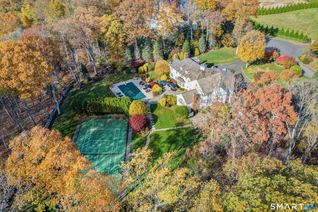 89 Pastures Lane, New Canaan, CT 06840