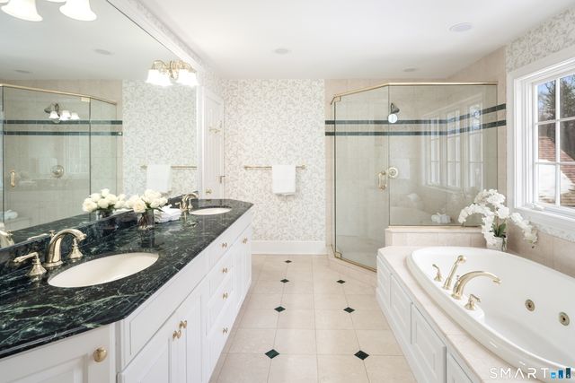 89 Pastures Lane, New Canaan, CT 06840