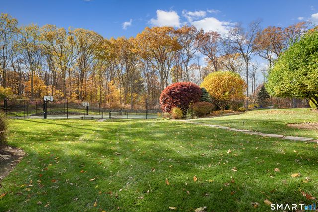 89 Pastures Lane, New Canaan, CT 06840