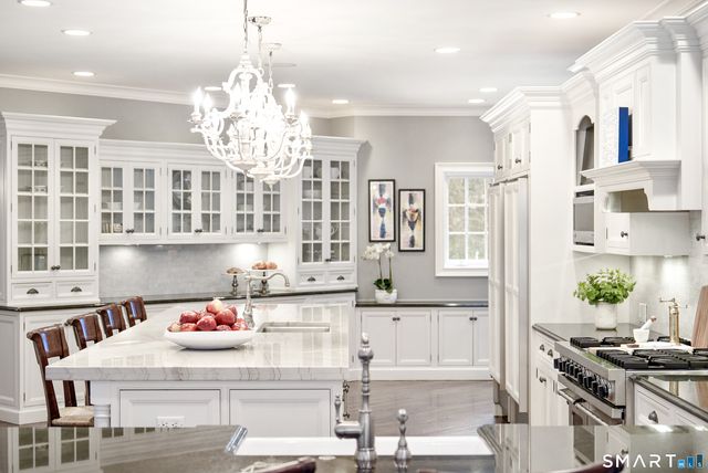 89 Pastures Lane, New Canaan, CT 06840