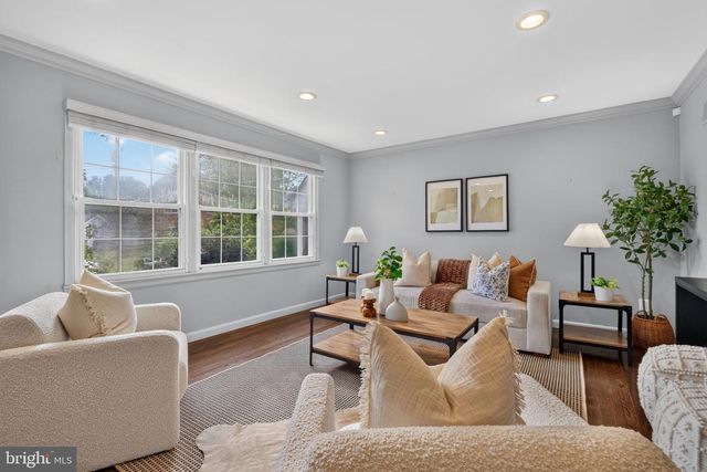6013 KINGSFORD CT, Bethesda, MD 20817