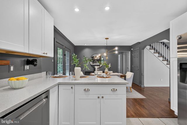 6013 KINGSFORD CT, Bethesda, MD 20817