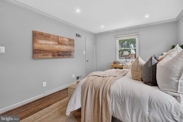 6013 KINGSFORD CT, Bethesda, MD 20817