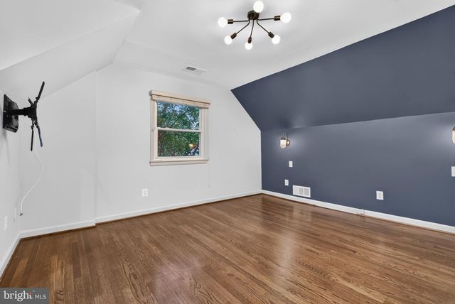 6013 KINGSFORD CT, Bethesda, MD 20817