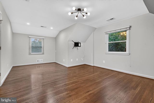 6013 KINGSFORD CT, Bethesda, MD 20817