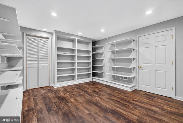 6013 KINGSFORD CT, Bethesda, MD 20817