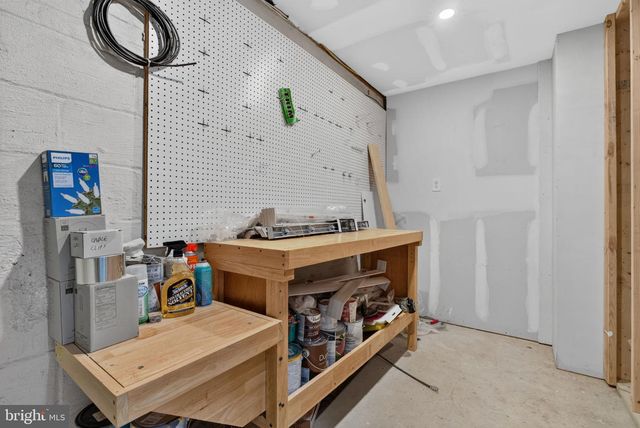 6013 KINGSFORD CT, Bethesda, MD 20817