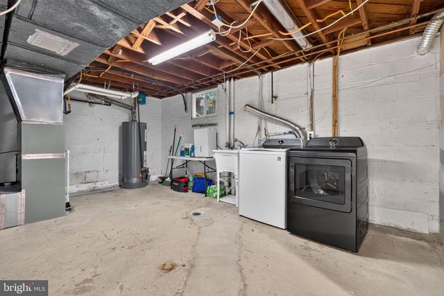 6013 KINGSFORD CT, Bethesda, MD 20817