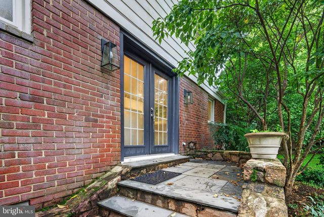 6013 KINGSFORD CT, Bethesda, MD 20817