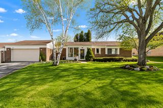 5327 Fairway Court, West Bloomfield Twp, MI 48323