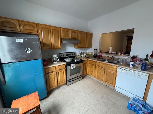 734 S 13TH ST, Philadelphia, PA 19147