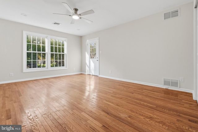 107 BRICK RD, Cherry Hill, NJ 08003