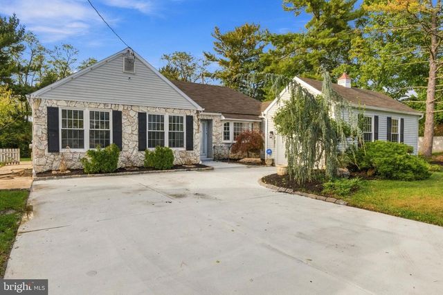 107 BRICK RD, Cherry Hill, NJ 08003