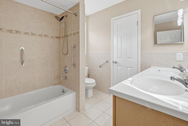 107 BRICK RD, Cherry Hill, NJ 08003