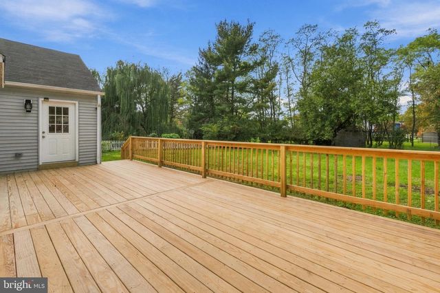 107 BRICK RD, Cherry Hill, NJ 08003