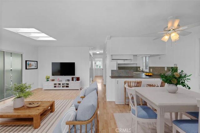 307 Lexington, Newport Beach, CA 92660