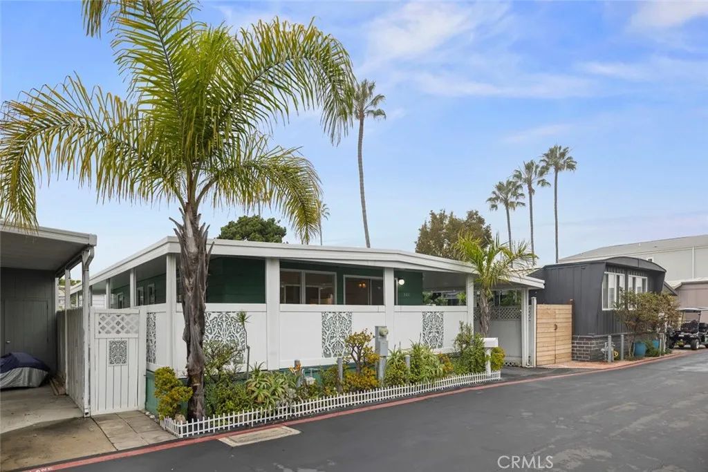 307 Lexington, Newport Beach, CA 92660