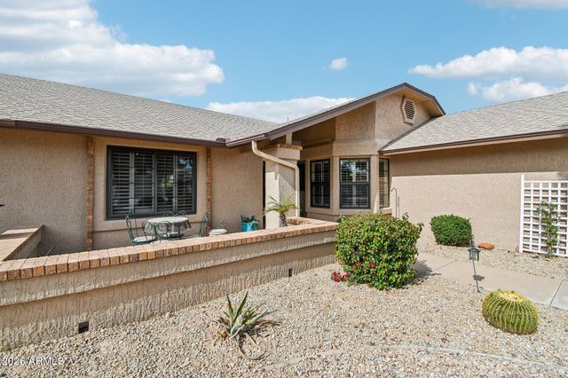 13730 W GREENVIEW Drive, Sun City West, AZ 85375