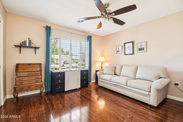 13730 W GREENVIEW Drive, Sun City West, AZ 85375