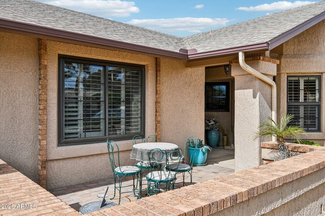 13730 W GREENVIEW Drive, Sun City West, AZ 85375