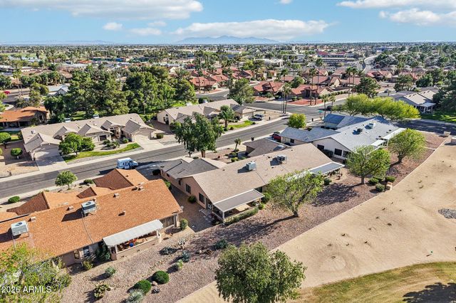 13730 W GREENVIEW Drive, Sun City West, AZ 85375
