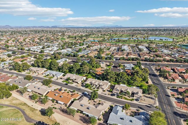 13730 W GREENVIEW Drive, Sun City West, AZ 85375