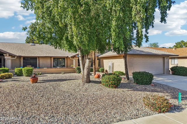 13730 W GREENVIEW Drive, Sun City West, AZ 85375