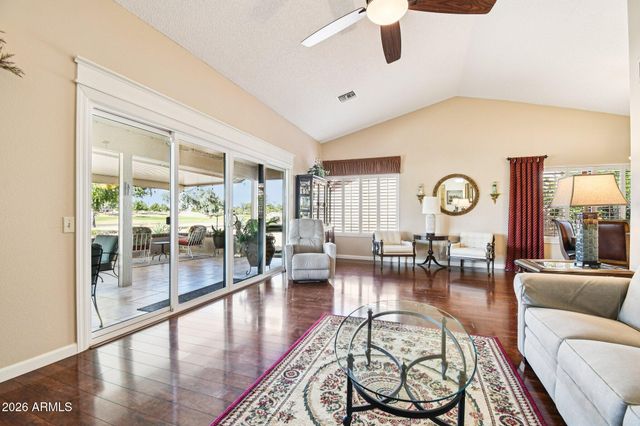 13730 W GREENVIEW Drive, Sun City West, AZ 85375